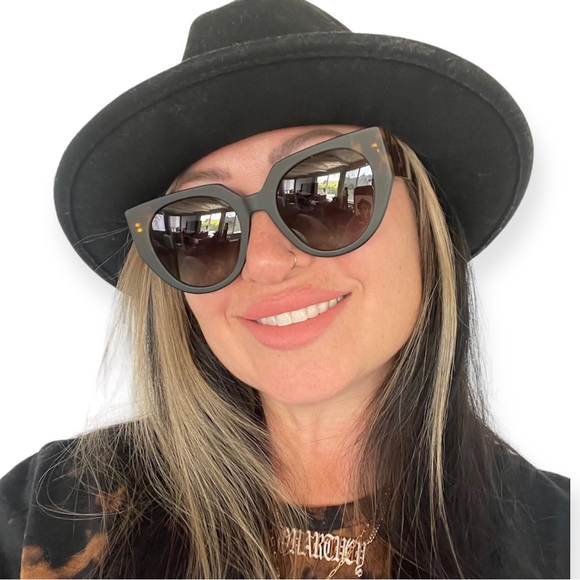 DIFF Ivy Sunglasses Polarized Matte Black Tortoise Frame Grey Gradient Lens NIB - Picture 11 of 14